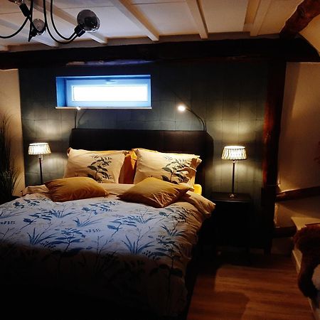 Loft De Hooizolder Met Sauna Bij Te Boeken Gees Eksteriør bilde