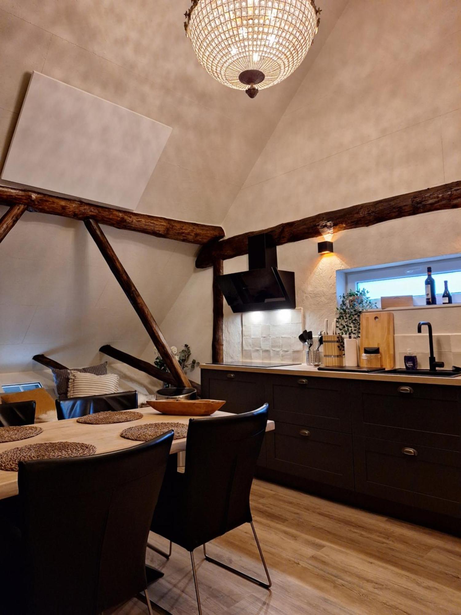 Loft De Hooizolder Met Sauna Bij Te Boeken Gees Eksteriør bilde